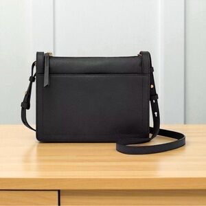 Fossil Womens Taryn Crossbody Bag Leather Black w/ Gold Hardware NWOT $195